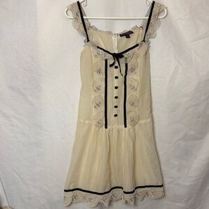 Betsey Johnson Collection Coquette Babydoll Dress Ivory Embroidered Size 6